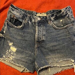 Top shop Moto International Distressed Ashely Blue Jean Cutoff Shorts